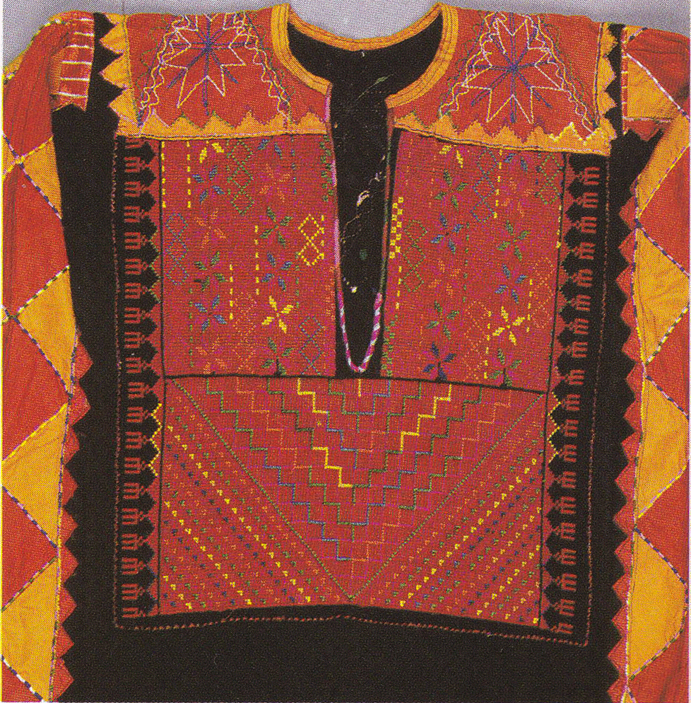 Chest_Jaffa thoub_1930s, Copyright Paths of Exile